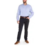 Pantalón de gabardina color gris oscuro, corte recto y tecnología Natural Flex.