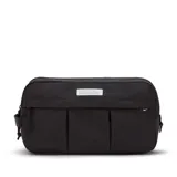 Neceser Nike Academy unisex, color negro, con cierre superior y bolsillos frontales con cierre.