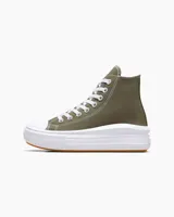 Championes Converse Chuck Taylor All Star de caña alta, color verde oliva, con plataforma blanca y suela color caramelo.