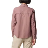 Camisa negra de manga larga para mujer, marca Columbia, modelo Silver Ridge 3.0. Confeccionada con tejido de secado rápido y protección solar UPF 50.