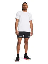 Short deportivo Under Armour Project Rock color verde con detalles en celeste y logo estampado en la pierna.