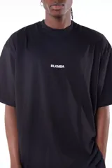 Remerón negro de algodón con cuello redondo y logo Blkmba estampado en el pecho.