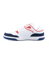 Championes urbanos Umbro Shoots, color blanco con detalles en gris.