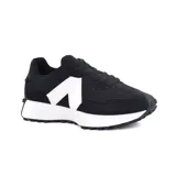 Championes deportivos American Sport modelo Lyra, color gris claro con detalles en blanco y suela marrón.