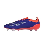 Championes de fútbol Adidas Predator Elite FG, color azul con detalles en naranja y blanco. Presentan empeine HybridTouch 2.0 con inserciones de goma Strikeskin y suela Controlframe 2.0 para césped natural seco.