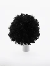 Peluca afro negra de pelo sintético rizado.