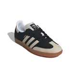 Championes Adidas Samba OG, color negro con detalles en beige y suela de goma marrón.
