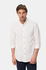Camisa celeste a rayas de lino, con cuello mao y corte slim.