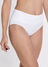 Bombacha modeladora de tiro alto color negro, confeccionada en microfibra de poliamida sin costuras, con faja de lycra en la cintura y forro de algodón.