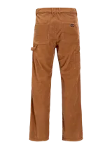 Pantalón de pana color marrón con corte recto, bolsillos delanteros y traseros, cierre con cremallera y trabilla para martillo.