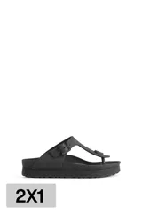 Ojotas negras de goma con plataforma.