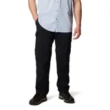 Pantalón largo de senderismo convertible en short, color negro, con cintura parcialmente elástica, cinturón extraíble, bolsillos laterales y cargo con cierre de velcro.