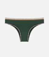 Conjunto de bikini verde oscuro, con corpiño triangular y bombacha clásica. Presenta costuras contrastantes en color blanco y dorado.