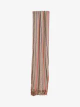 Bufanda tipo pañuelo con diseño zig zag multicolor característico de la marca Missoni.