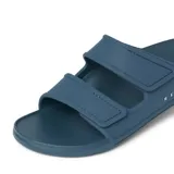 Sandalias Reef Oasis Adapt color azul con doble tira ajustable con velcro.