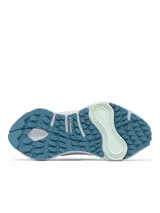 Zapatillas de trail running Columbia Konos Trillium ATR para mujer, color celeste con detalles en gris y azul. Cuentan con tecnología Omni-MAX™ para amortiguación y estabilidad, entresuela Techlite+™ para comodidad y suela Adapt Trax™ para tracción en terrenos variados.