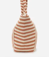 Bolso tipo tote bag de tela color crudo con rayas verticales color ladrillo.