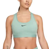Sujetador deportivo Nike Swoosh color verde agua, de soporte medio, con almohadillas cosidas y tecnología Dri-FIT.