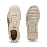 Championes Puma Karmen II Animal Flair de mujer, color beige con plataforma y detalles de animal print en el talón.