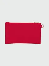 Pochette Longchamp modelo Le Foulonné, color naranja, con cierre superior y logo grabado en el frente.