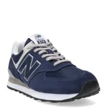 Championes New Balance 574 de color azul marino, con detalles en gris y blanco.