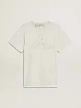 Remera manga corta color crema con cuello redondo y estampado frontal con la frase "The Golden Dreamers".