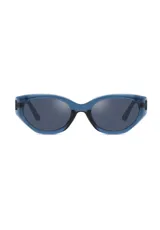 Lentes de sol negros con forma cat-eye, fabricados con materiales reciclados.