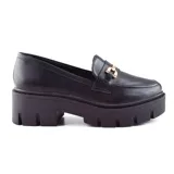 Mocasines plateados con plataforma track negra.