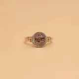 Anillo con base de plata 925 y apliques de oro 9k, con diseño arquitectónico. Hecho a medida.