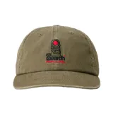 Gorra de gabardina color verde militar con visera curva y logo bordado en el frente.