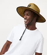 Sombrero de paja color beige con ala ancha y cordón ajustable negro.