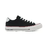 Championes Topper Wagon de lona color negro con detalles en blanco y rojo.