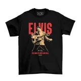 Remera negra de algodón con estampa de Elvis Presley tocando la guitarra y la leyenda "The King of Rock and Roll".