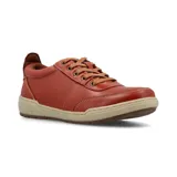 Championes urbanos Hush Puppies modelo Draper, color azul marino, confeccionados en cuero, con cordones grises, plantilla Smart Foam® y suela de goma color beige.