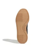 Championes urbanos Adidas Courtblock Bold con plataforma, color negro con suela beige.