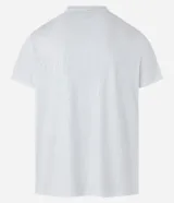 Remera deportiva gris con cuello redondo, mangas cortas, estampa heat print y detalle en los hombros. Confeccionada en tejido de malla con tecnología Dry.