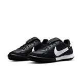 Championes de fútbol Nike Premier 3, color negro con detalles en blanco.
