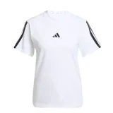 Remera blanca de mujer Adidas Essentials, con cuello redondo, manga corta y las tres tiras características de la marca en color negro sobre los hombros y mangas. El logo de Adidas está estampado en el pecho.