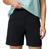 Short de senderismo negro con tecnología Omni-Shade™ Broad Spectrum UPF 50 y Omni-Wick™.