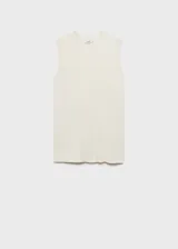 Top color crema de tejido de punto fino en canalé, con cuello redondo, diseño recto y sin mangas.