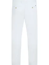 Pantalón chino de corte slim con pierna recta, color blanco. Confeccionado en algodón pima elástico.