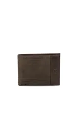 Billetera marrón de cuero con triple pespunte. Interior con doble compartimento para billetes, visor, tarjeteros y bolsillos.
