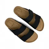Sandalias negras con dos tiras anchas con costuras en forma de X, plantilla de corcho y suela de goma.