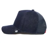 Gorra trucker de Goorin Bros en denim azul, con visera curva y cierre ajustable.
