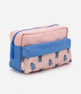 Neceser rectangular con estampado de Stitch, con bolsillo delantero con cremallera y cierre superior con cremallera.