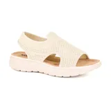Sandalia casual color beige, tejida, con plataforma y suela de goma.