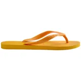Ojotas Havaianas Top color blanco, con suela texturizada y tiras con diseño en relieve y logo de la marca.