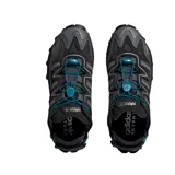 Championes Adidas Hyperturf Adventure color negro con detalles en gris y turquesa.