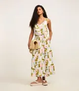 Musculosa de viscolino con estampado geométrico, escote en V y sisas con volados.