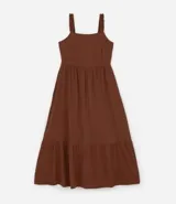 Vestido midi verde con escote cuadrado y breteles fijos con volados. Presenta un corte con fruncido y volados en el ruedo.